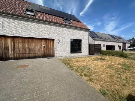 maison à louer à morkhoven € 1.400 (lq8sp) - heylen vastgoed - herentals | zimmo