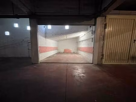 garage sécuriser à louer à ixelles