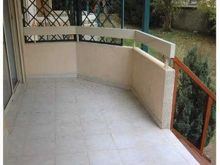 appartement – 2 pièces – 50 m² - rez-de-jardin