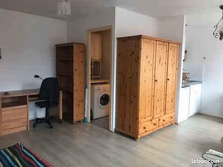 studio meuble pour etudiant - metro caulier