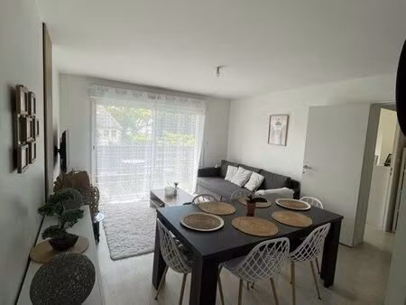 ? t2 41 m² – centre-ville ploërmel – balcon  parking souterrain  cave