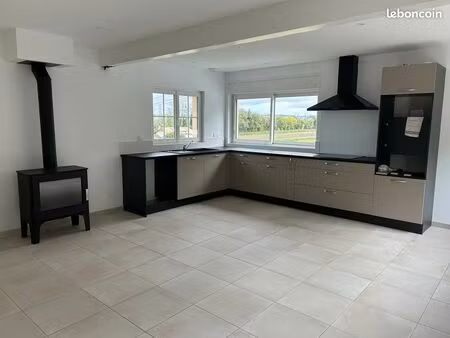 maison t4 à louer