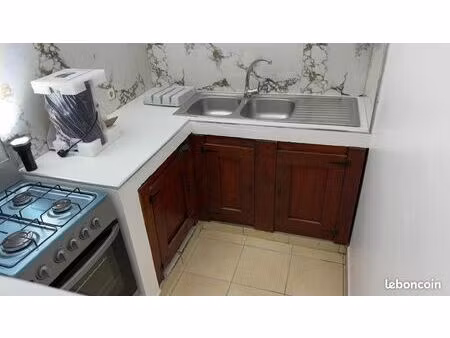 bas de villa t3 à louer cadre calme et verdoyant