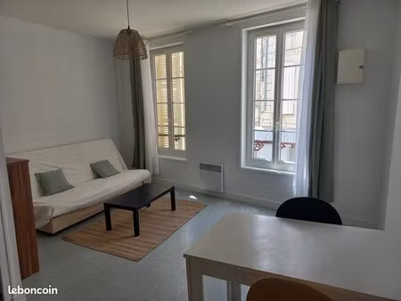 studio meublé saintes centre