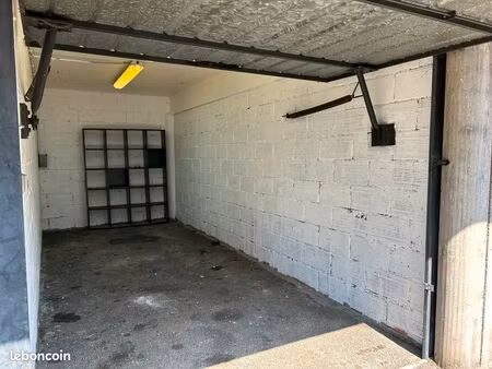 garage/box colomiers