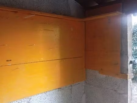 box ou local de stockage 13004