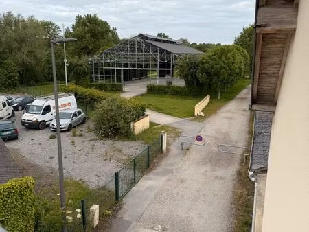 maison 4 chambre meublée idéalement situé