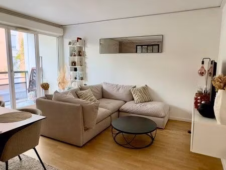 appartement t3 meublé de standing – 68 m² avec terrasse & parking