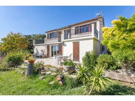 maison/villa t6 de 159 m2 à allauch 13190
