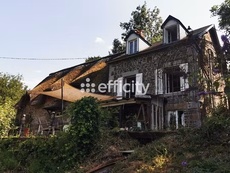 maison 7 pièces - 210 m²