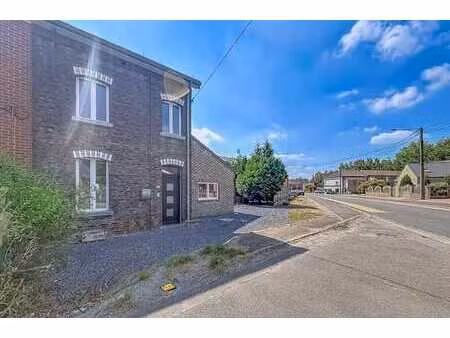 tres jolie maison completement renovee