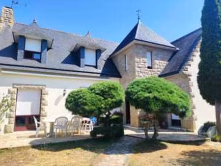 vente maison à quimperlé (29300) : à vendre / 203m² quimperlé