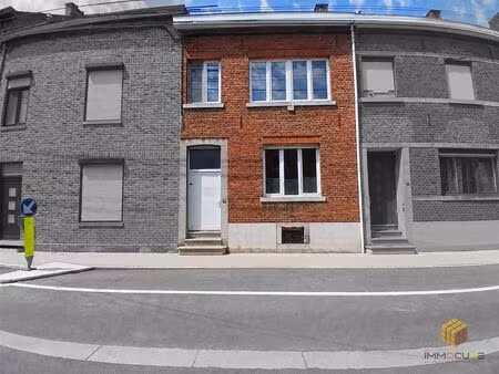 maison à louer à rue sous le château 54 waremme (vbe46683)