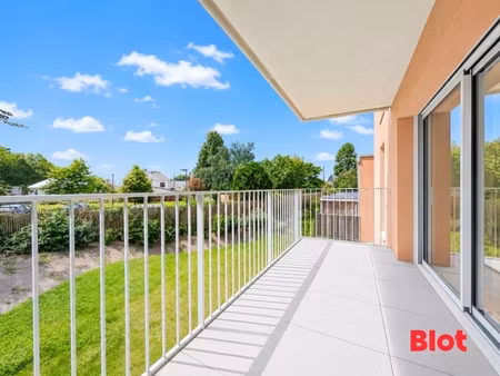 à vendre - superbe t4 contemporain de 91m² en plein centre de noyal sur vilaine