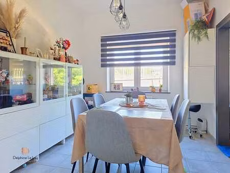 appartement 1 chb à côté du centre et de la gare d'yvoir