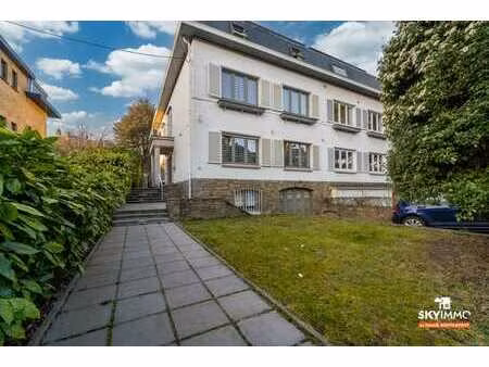 villa d’exception aux volumes impressionnants - peb d+