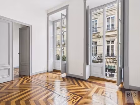 a vendre beau t3 avec balcons et cave