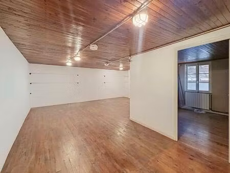 plateau 88 m² à aménager avec terrasse couverte