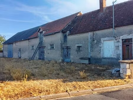 corps de ferme pouligny saint pierre 150 m2