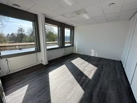 location bureaux 110 m²