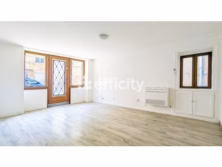 maison 8 pièces - 132 m²