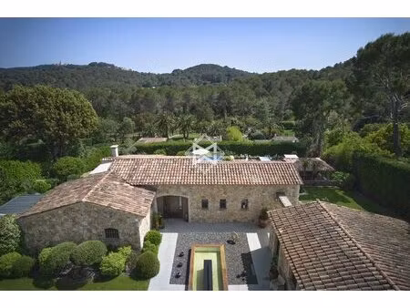villa provençale moderne avec une vue exceptionnelle