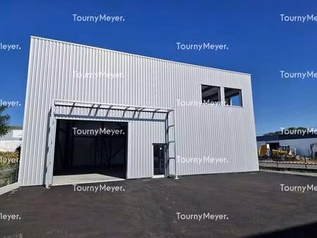 vente local d'activités 412 m²