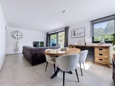 appartement à louer à rue pré des dames 92 andenne (vbe46706)