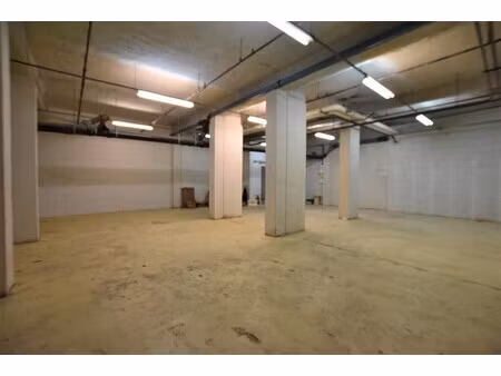 location local d’activités paris 75011 134m²