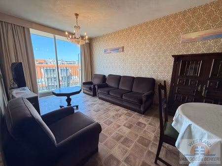 appartement te koop in nieuwpoort met 1 slaapkamer