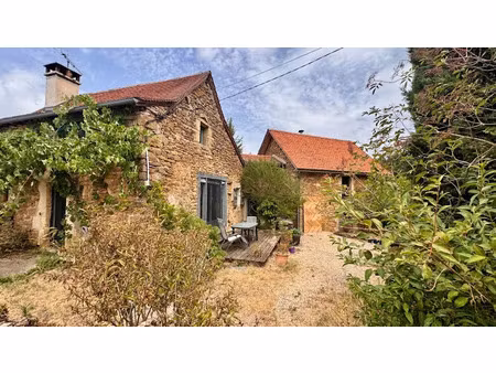 vente maison 4 pièces 120 m² à sainte-croix (12260)  230 000 €