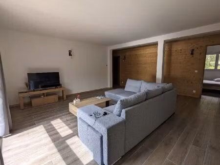 appartement ground floor orienté sud avec parking  samoëns