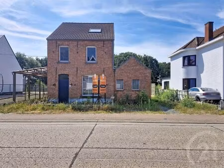 huis te koop in begijnendijk met 4 slaapkamers