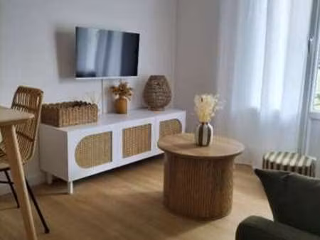 vente appartement 2 pièces à saint-gilles-croix-de-vie (85800) : à vendre 2 pièces / 24m² 