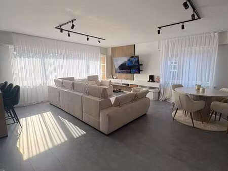appartement te koop in borsbeek met 3 slaapkamers