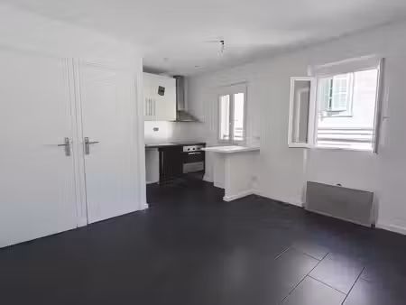 vente appartement 1 pièces 18m2 marseille 6eme (13006) - 74000 € - surface privée