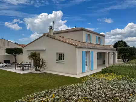 vente maison saint-palais-sur-mer (17420) - - surface privée