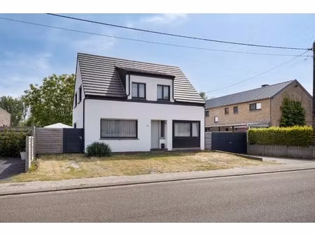 huis te koop in mol met 3 slaapkamers