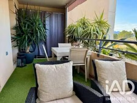 vente appartement 2 pièces piscine à roquebrune-sur-argens (83380) : à vendre 2 pièces pis