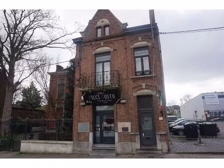 surface commerciale à vendre à marcinelle (vbe46342)