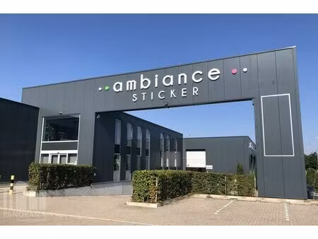 surface industrielle à vendre à bergensesteenweg 700 sint-pieters-leeuw (rbw46786)
