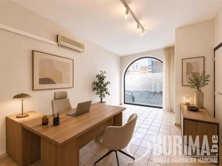 surface commerciale à vendre à cour de la paroisse 1 thuin (vbe46392)