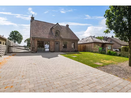 huis te huur in kalmthout met 4 slaapkamers