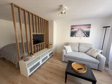 location appartement 1 pièce 27m²