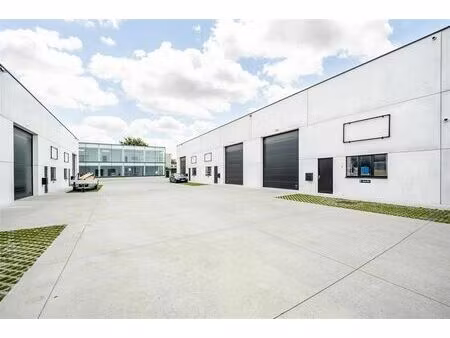 surface commerciale à vendre à kortrijkseweg 361 beveren-leie (rbw46867)