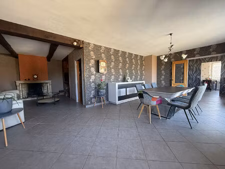 maison meussia 8 pièce(s) 183 m²