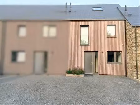 maison récente 3 ch. avec jardin - peb b - libramont