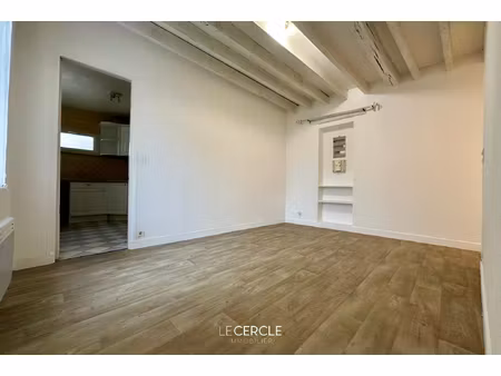appartement chamant 2 pièces 46 m2