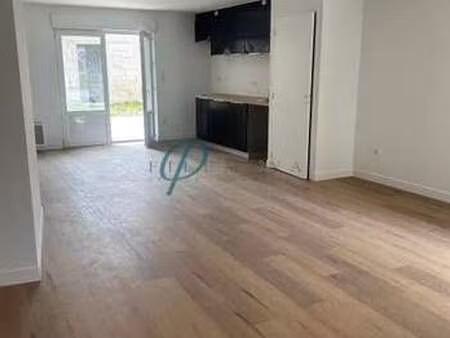 location maison à petit-mars (44390) : à louer / 63m² petit-mars