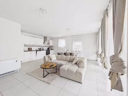 magnifique appartement peb b - 2ch avec terrasse